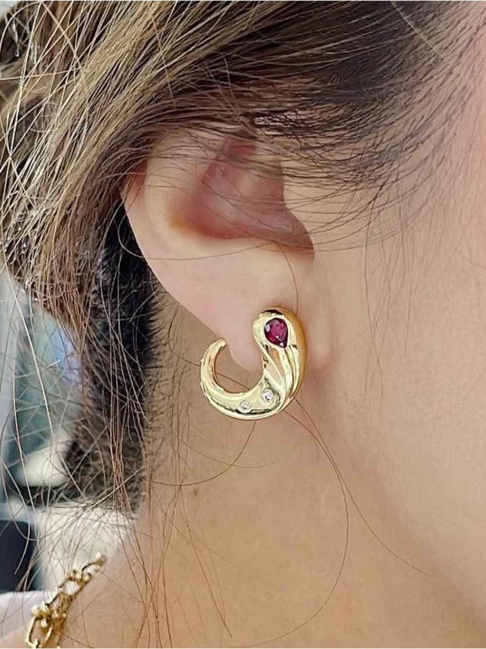 18k Gold Hoop Earrings with Ruby Accent